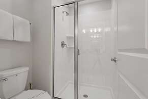 4815lulaby 4 Bedroom Townhouse