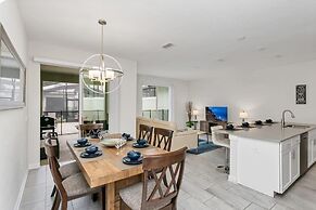 4815lulaby 4 Bedroom Townhouse