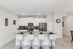 4815lulaby 4 Bedroom Townhouse