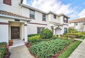 Mickey's Hidden Gem Luxury Pool Home! 4 Bedroom Townhouse