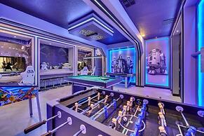 2900penolpe 9 Bedroom Home