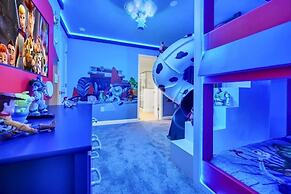 2900penolpe 9 Bedroom Home