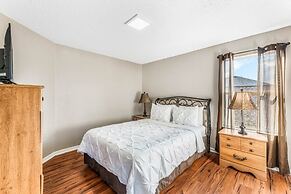 Emerald Island Large 8 Bed Home Golf Resort 8 Bedroom Villa