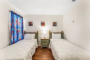 Emerald Island Large 8 Bed Home Golf Resort 8 Bedroom Villa