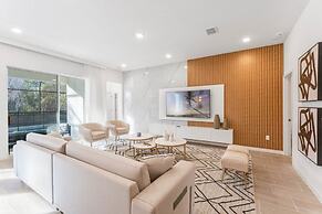 Elegant & Fun Pool/spa Games Room! 12 Bedroom Villa