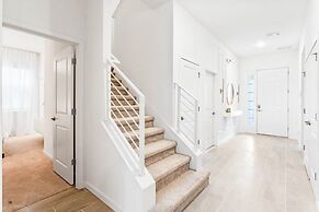 Elegant & Fun Pool/spa Games Room! 12 Bedroom Villa