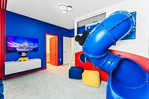 Elegant & Fun Pool/spa Games Room! 12 Bedroom Villa