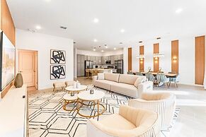 Elegant & Fun Pool/spa Games Room! 12 Bedroom Villa