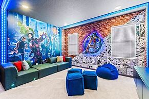 Elegant & Fun Pool/spa Games Room! 12 Bedroom Villa