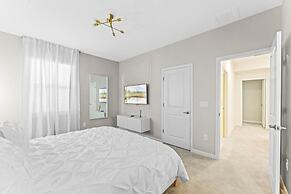 Elegant & Fun Pool/spa Games Room! 12 Bedroom Villa