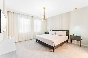 Elegant & Fun Pool/spa Games Room! 12 Bedroom Villa