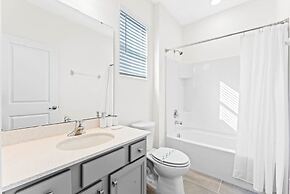 Elegant & Fun Pool/spa Games Room! 12 Bedroom Villa