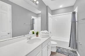 Never Get Bored 9 Bed Pool, Spa, Games! 9 Bedroom Villa