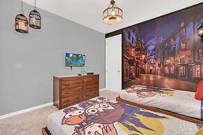 Never Get Bored 9 Bed Pool, Spa, Games! 9 Bedroom Villa