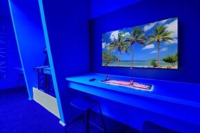 Never Get Bored 9 Bed Pool, Spa, Games! 9 Bedroom Villa