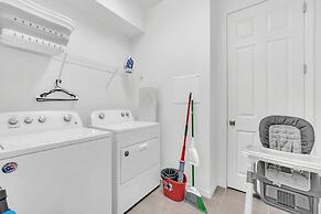 Never Get Bored 9 Bed Pool, Spa, Games! 9 Bedroom Villa