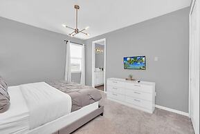 Never Get Bored 9 Bed Pool, Spa, Games! 9 Bedroom Villa