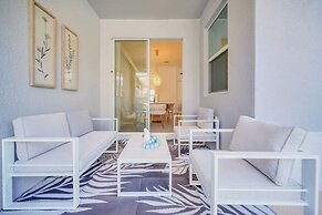 Luxury 4 Bedroom Storey Lake Townhome 2444Reading 4 Townhouse