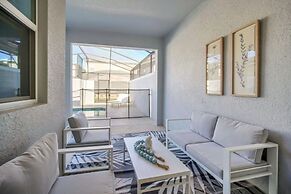 Luxury 4 Bedroom Storey Lake Townhome 2444Reading 4 Townhouse