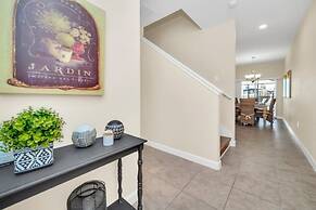 4891clock 4 Bedroom Townhouse