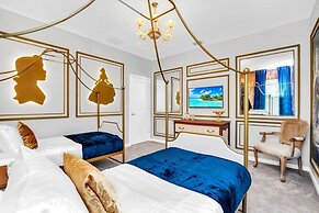 Dynamic 15 Bed With Character Bedrooms Pool, Spa! 15 Villa