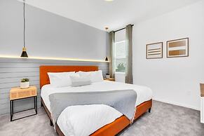 Dynamic 15 Bed With Character Bedrooms Pool, Spa! 15 Villa