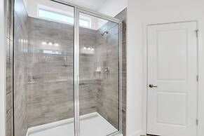 Dynamic 15 Bed With Character Bedrooms Pool, Spa! 15 Villa