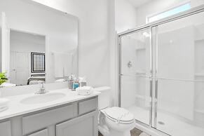 Dynamic 15 Bed With Character Bedrooms Pool, Spa! 15 Villa