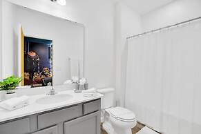 Dynamic 15 Bed With Character Bedrooms Pool, Spa! 15 Villa