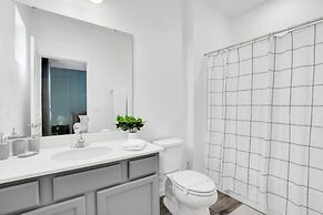 Dynamic 15 Bed With Character Bedrooms Pool, Spa! 15 Villa