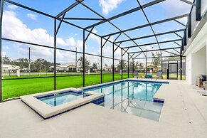 Dynamic 15 Bed With Character Bedrooms Pool, Spa! 15 Villa