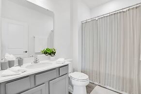 Dynamic 15 Bed With Character Bedrooms Pool, Spa! 15 Villa