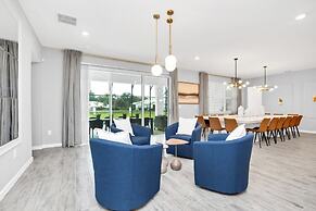 Dynamic 15 Bed With Character Bedrooms Pool, Spa! 15 Villa