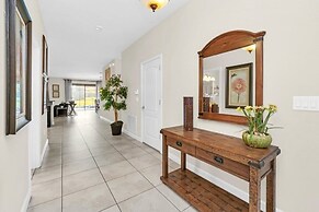 Relaxing Pool Home With Extra Space In #1 Resort! 8 Bedroom Villa