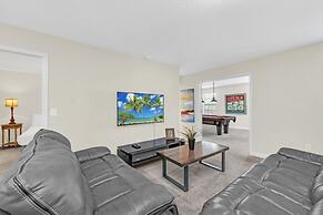 Relaxing Pool Home With Extra Space In #1 Resort! 8 Bedroom Villa