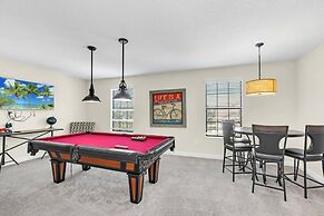 Relaxing Pool Home With Extra Space In #1 Resort! 8 Bedroom Villa