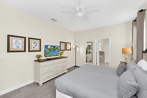 Relaxing Pool Home With Extra Space In #1 Resort! 8 Bedroom Villa