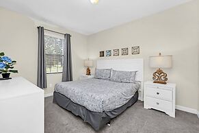 Relaxing Pool Home With Extra Space In #1 Resort! 8 Bedroom Villa