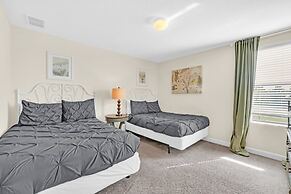 Relaxing Pool Home With Extra Space In #1 Resort! 8 Bedroom Villa