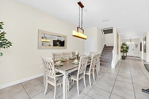 Relaxing Pool Home With Extra Space In #1 Resort! 8 Bedroom Villa