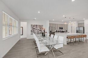 The Ultimate New 15 Bedroom at Veranda 2477Rama 15 Villa