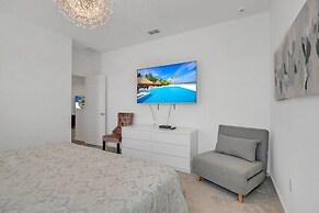 The Ultimate New 15 Bedroom at Veranda 2477Rama 15 Villa