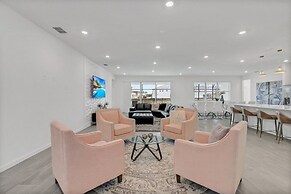 The Ultimate New 15 Bedroom at Veranda 2477Rama 15 Villa