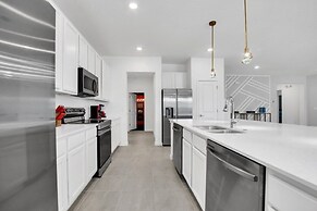 Amazing 15 Bedroom house at Veranda Palms 2395RAMA 15 Villa