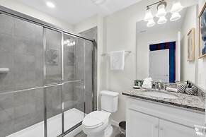 Little Mermaid Theme Bed Luxury 5 Bed Pool Home! 5 Bedroom Villa