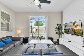 4977windermere 4 Bedroom Townhouse