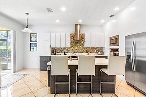 6 Bed Pool/spa Game Room In Golf Resort! 6 Bedroom Villa