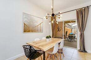 4 Bed Pool Home With 1 K, 2 Q, 1 Twin Bedroom 4 Townhouse