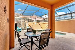 4 Bed Pool Home With 1 K, 2 Q, 1 Twin Bedroom 4 Townhouse