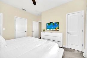 4829lullaby 4 Bedroom Townhouse